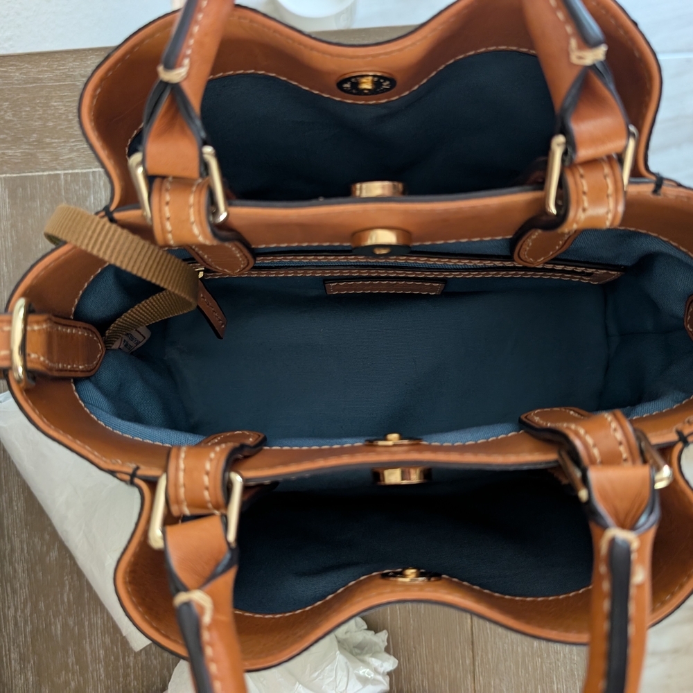 Dooney & Bourke Montego Mini Barlow - Picture 16 of 16